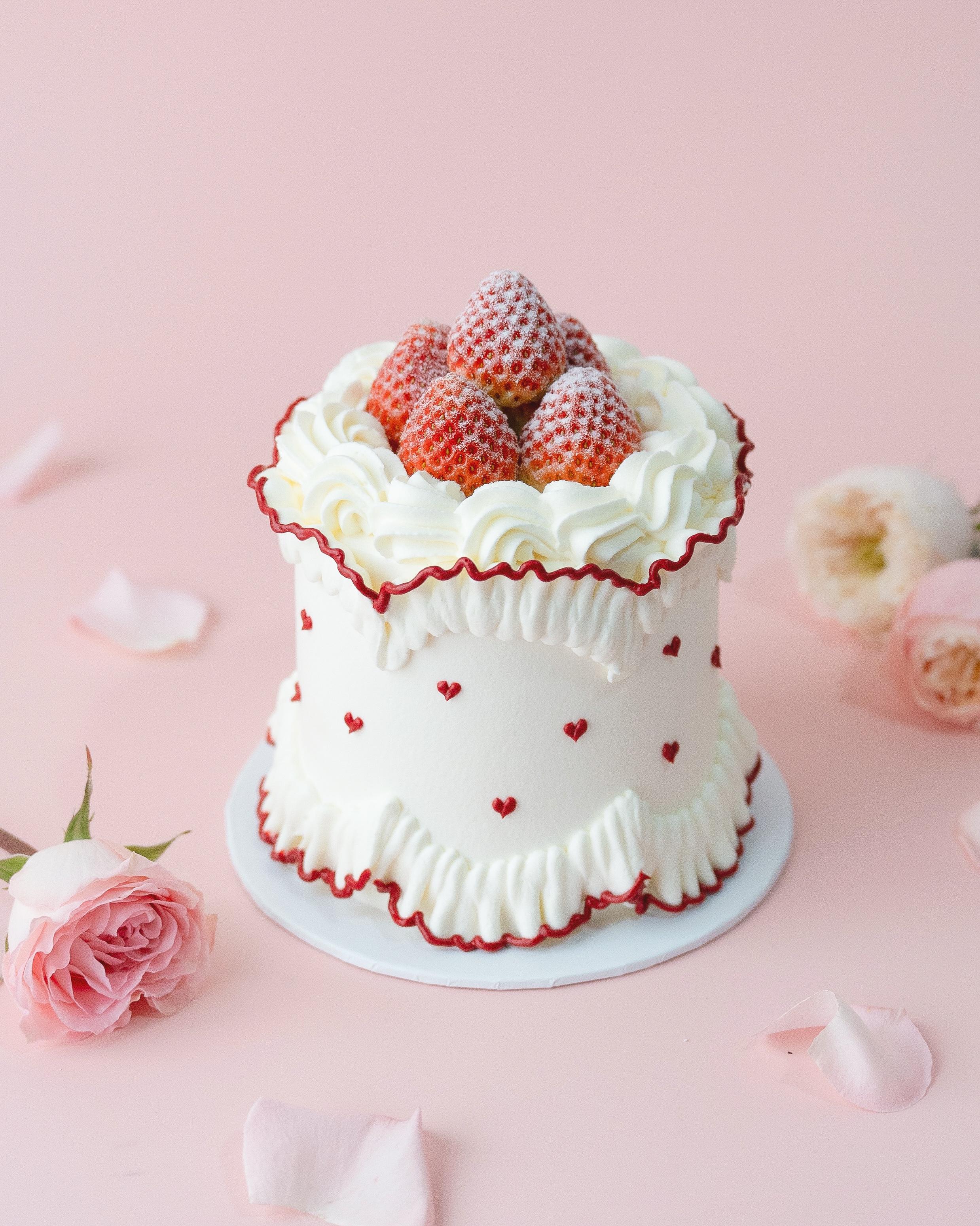 Valentine’s Day Edition Strawberry Chiffon Cake